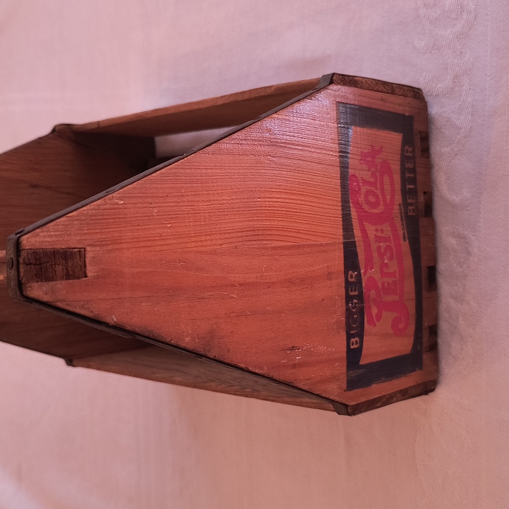 Vintage Wooden Pepsi Carrier - Picture 5 of 16